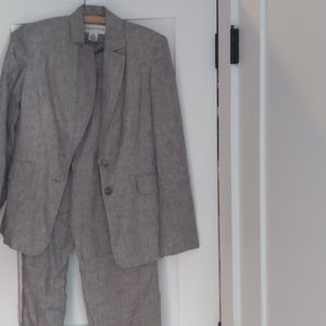 Jones New York pant suit (linen)